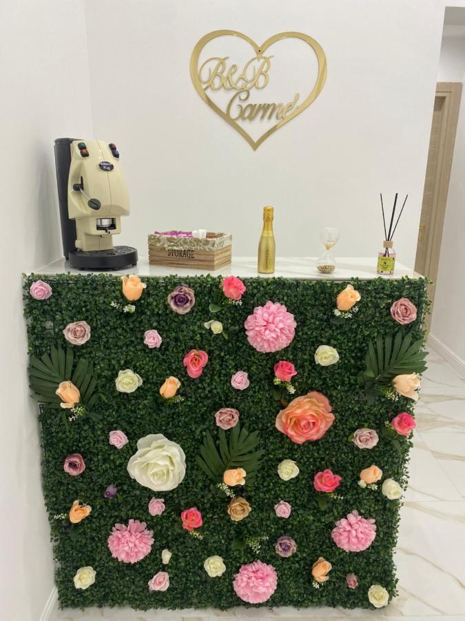 B&B Carme Napoli Bagian luar foto