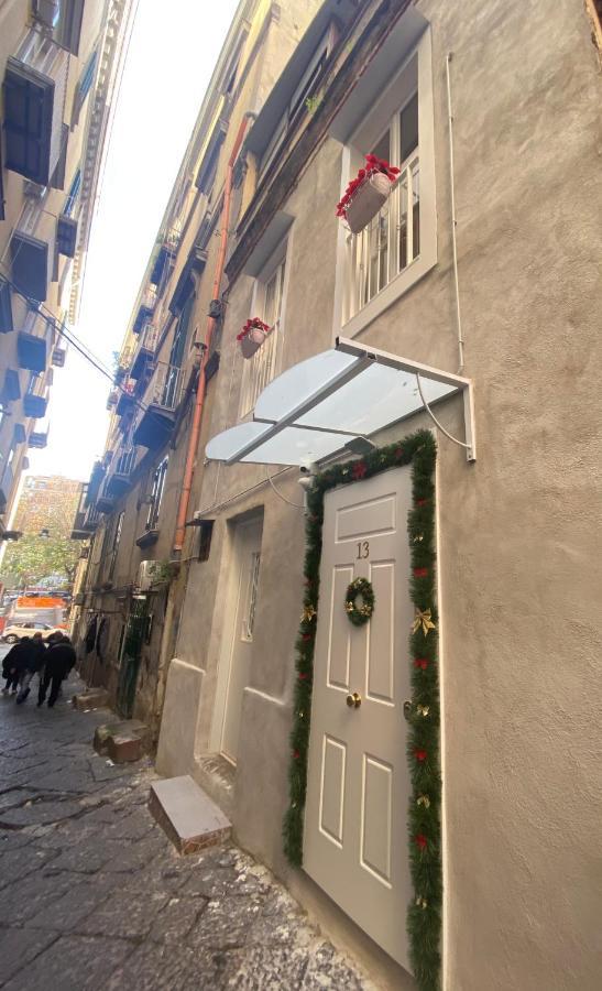 B&B Carme Napoli Bagian luar foto